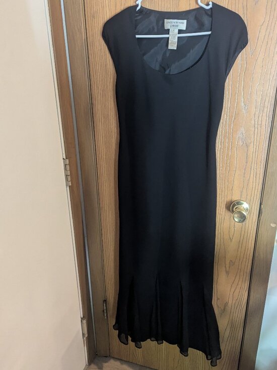 Jones New York Dresses & Skirts - Jones New York Scoop Neck Cap Sleeve Fit and Flare Godet Dress Silk Trim Black-8